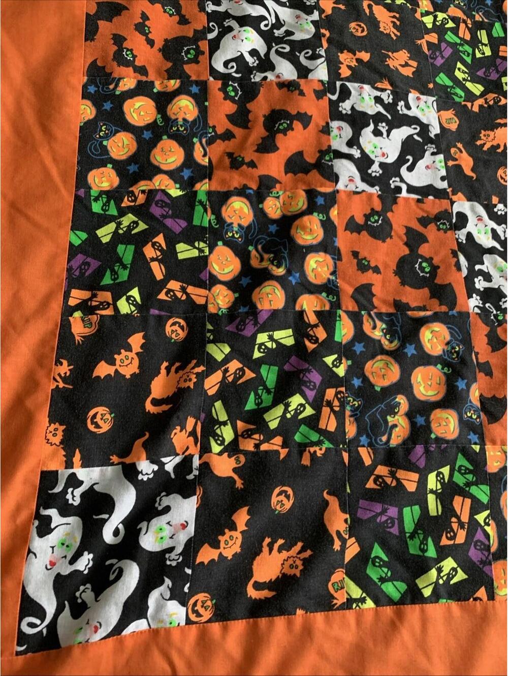 Vintage 1990s Handmade Halloween Quilt 76x 60" Large Throw Twin Cotton Patchwork - Picture 5 of 9